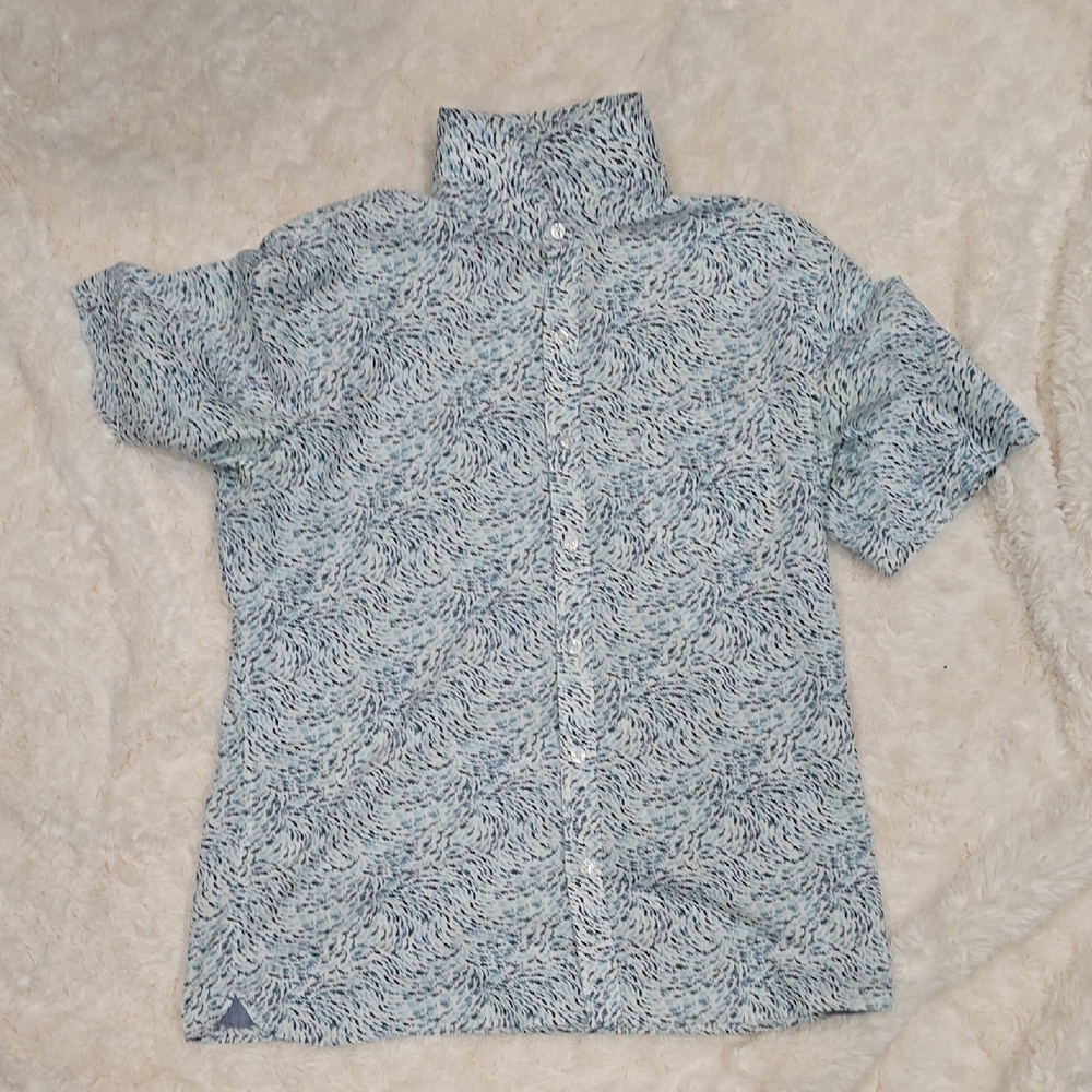 Van Heusen Shark Patterned Dress Shirt Size:L